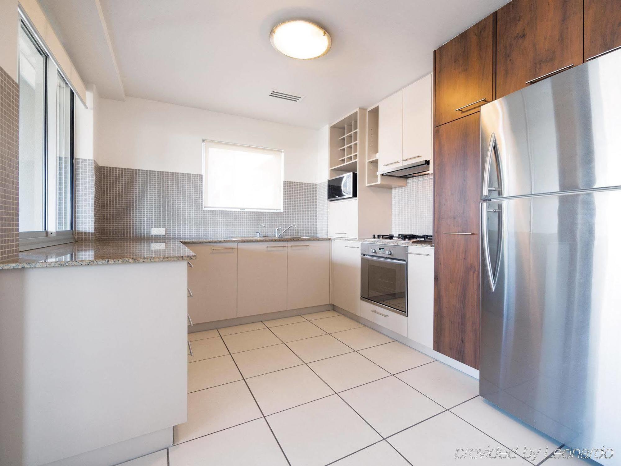Oaks Brisbane Mews Suites Exterior foto